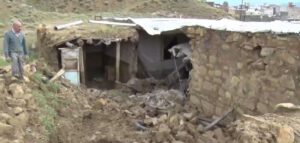 فیلم / خسارت سیل به ۲ ساختمان مسکونی در بستان آباد