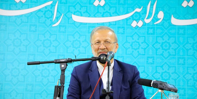 مسئولان به مردم بسیار بدهکارند / همه ایران به آذربایجان عشق می ورزد