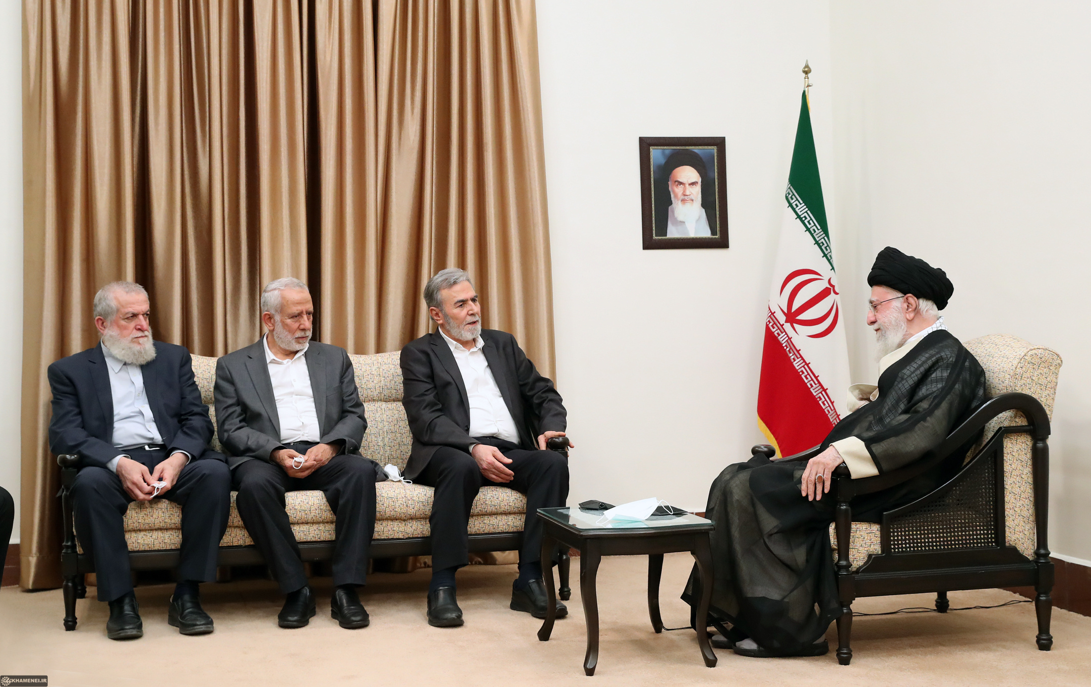 رژیم صهیونیستی اکنون در موضع انفعال قرار دارد/ سران رژیم صهیونیستی حق دارند نگران ندیدن هشتاد سالگی باشند/ کلید اصلی مبارزه، اقتدار روز افزون در کرانه باختری است