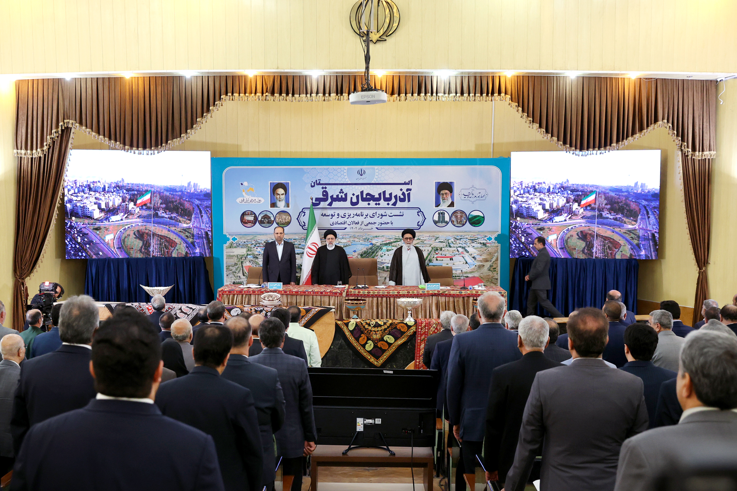 معرکه سفید نماییِ سرمایه داری / انتخاب با شماست؛ بیگاری یا بیکاری؟!