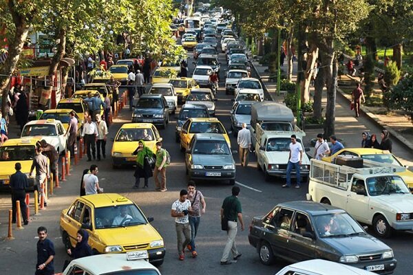 بی‌انضباطی ترافیکی در تبریز؛ از پارک های دوبله تا کمبود پارکینگ