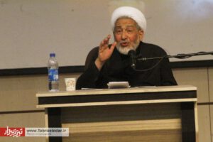 تلاش 44 ساله و نافرجام دشمنان برای تضعیف جایگاه ولایت فقیه