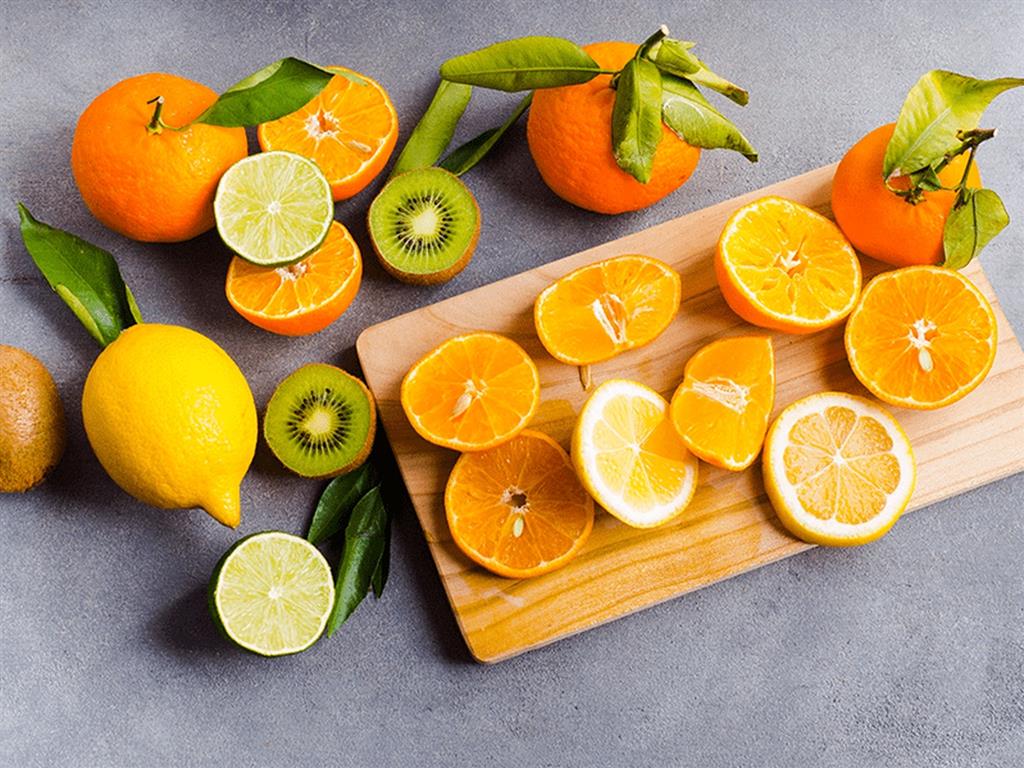 بیماران مبتلا به میکروب معده چه میوه‌هایی بخورند؟