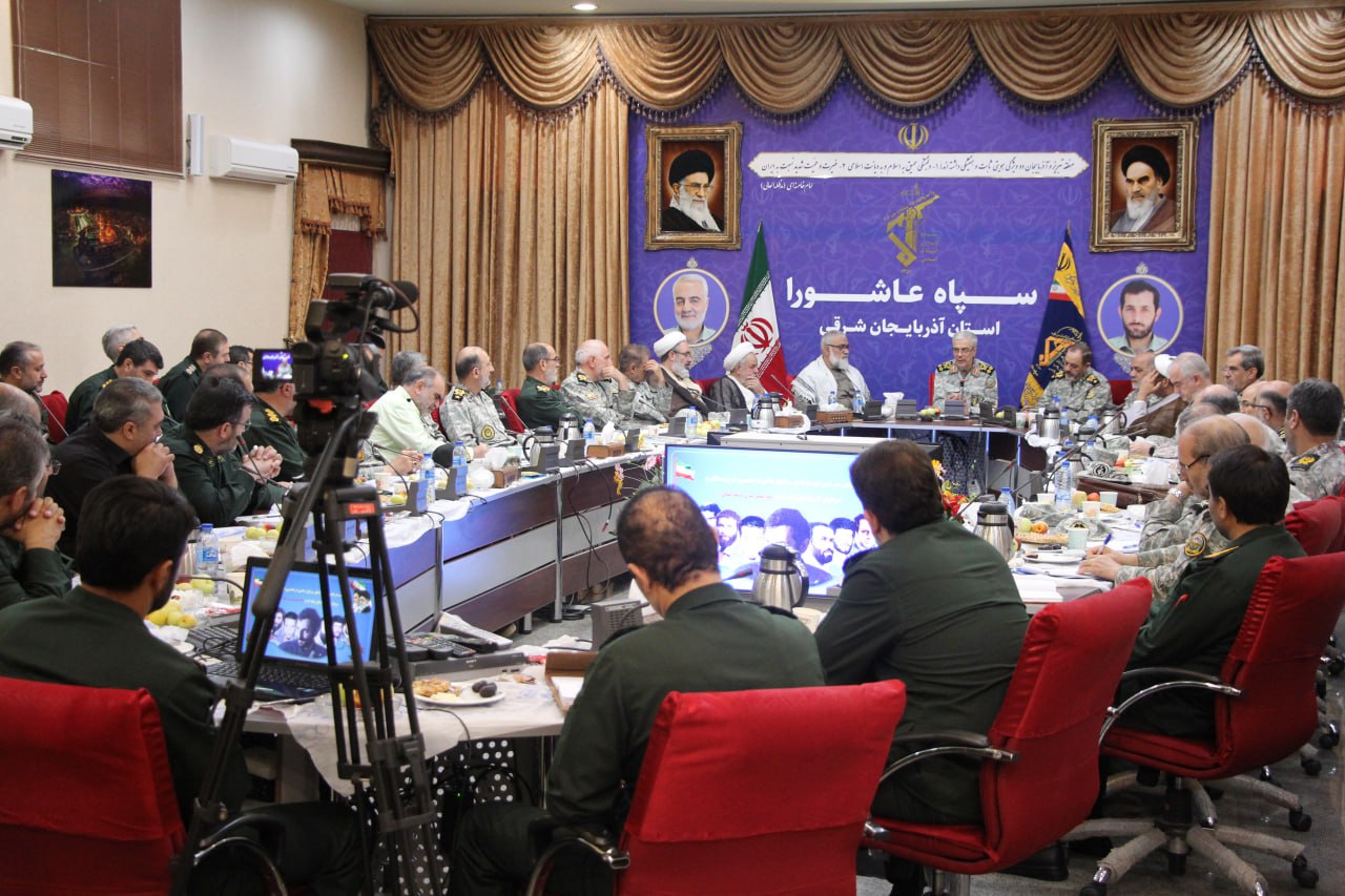 سپاه عاشورا جزو سپاه های موفق استانی است/ دشمن فهمیده که جمهوری اسلامی قابل براندازی نیست