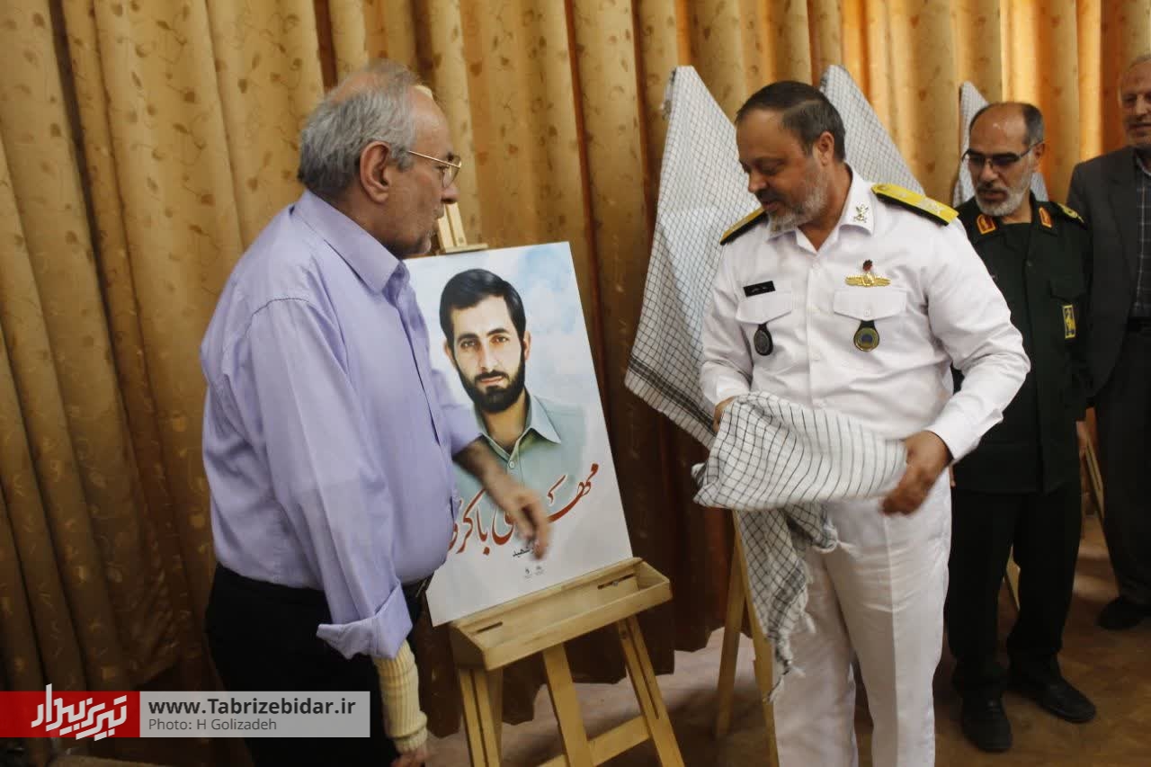 رونمایی از مجموعه پرتره نقاشی دیجیتال «سرداران شهید آذربایجان»