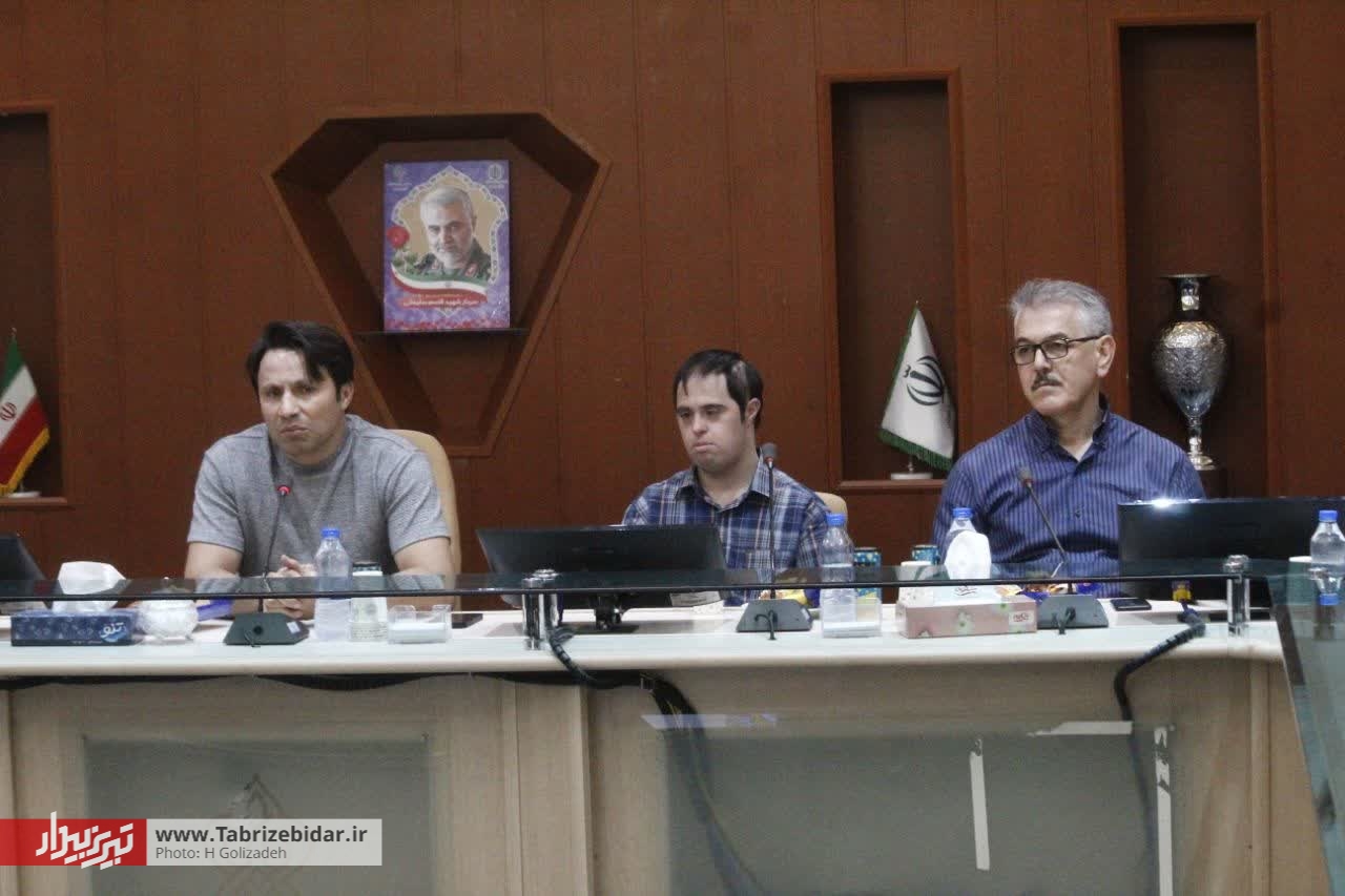 قهرمانی فرزاد، مسیر جدیدی برای کودکان سندروم داون ایجاد کرد / هیات کاراته استان در گود سیاسی کاری