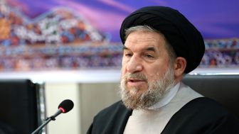 بازنشستگان باید از ۹۰ درصد حقوق شاغلین بهره‌مند شوند