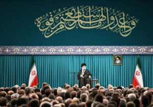 سپاه بزرگترین سازمان ضد تروریستی در دنیاست/ باید مراقب باشیم در شناخت دشمن اشتباه نکنیم