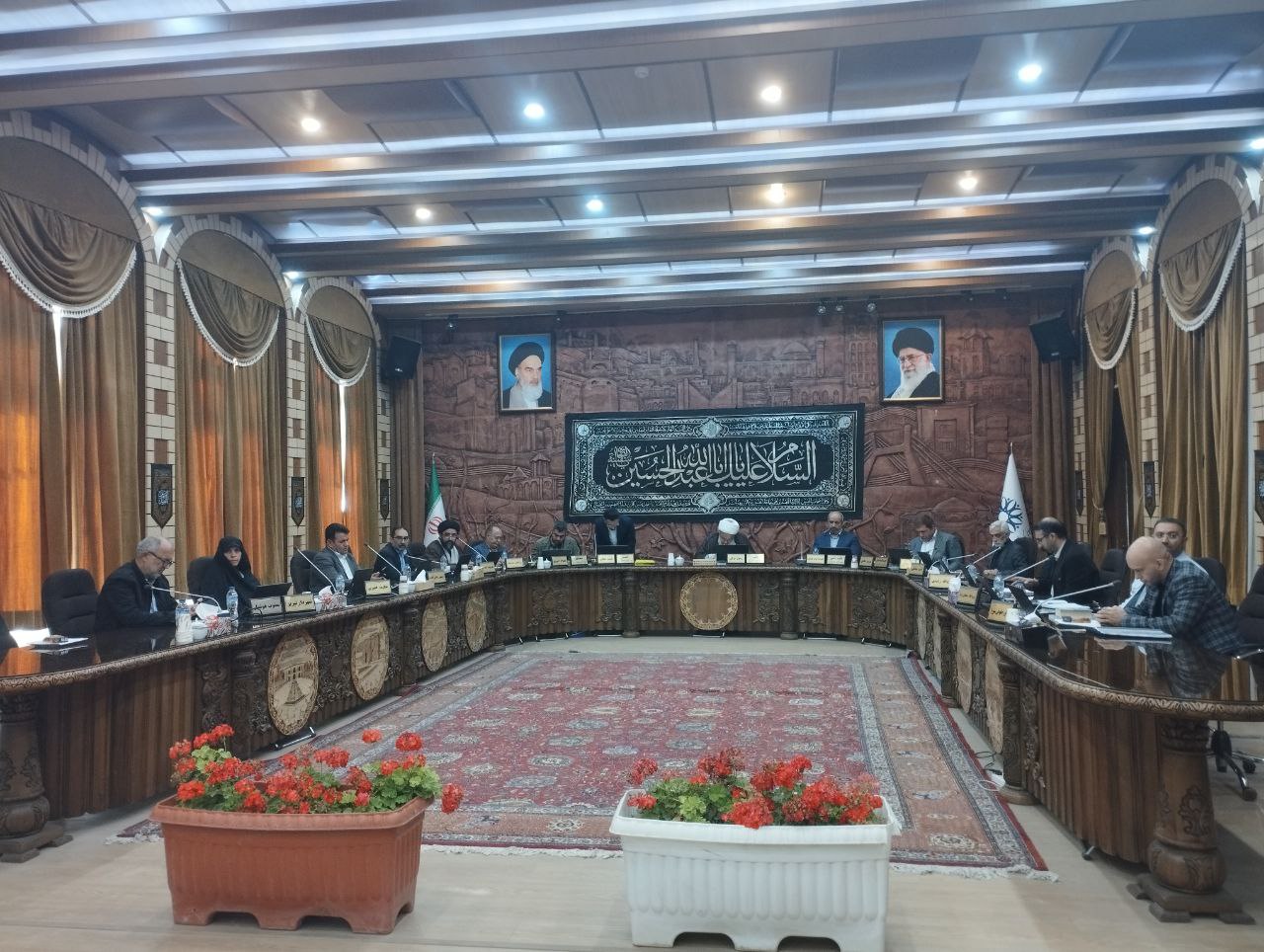 ترکیب جدید هیات رئیسه؛ ۳+۲ / فرصت طلبی دبیری / ناگفته های برگی