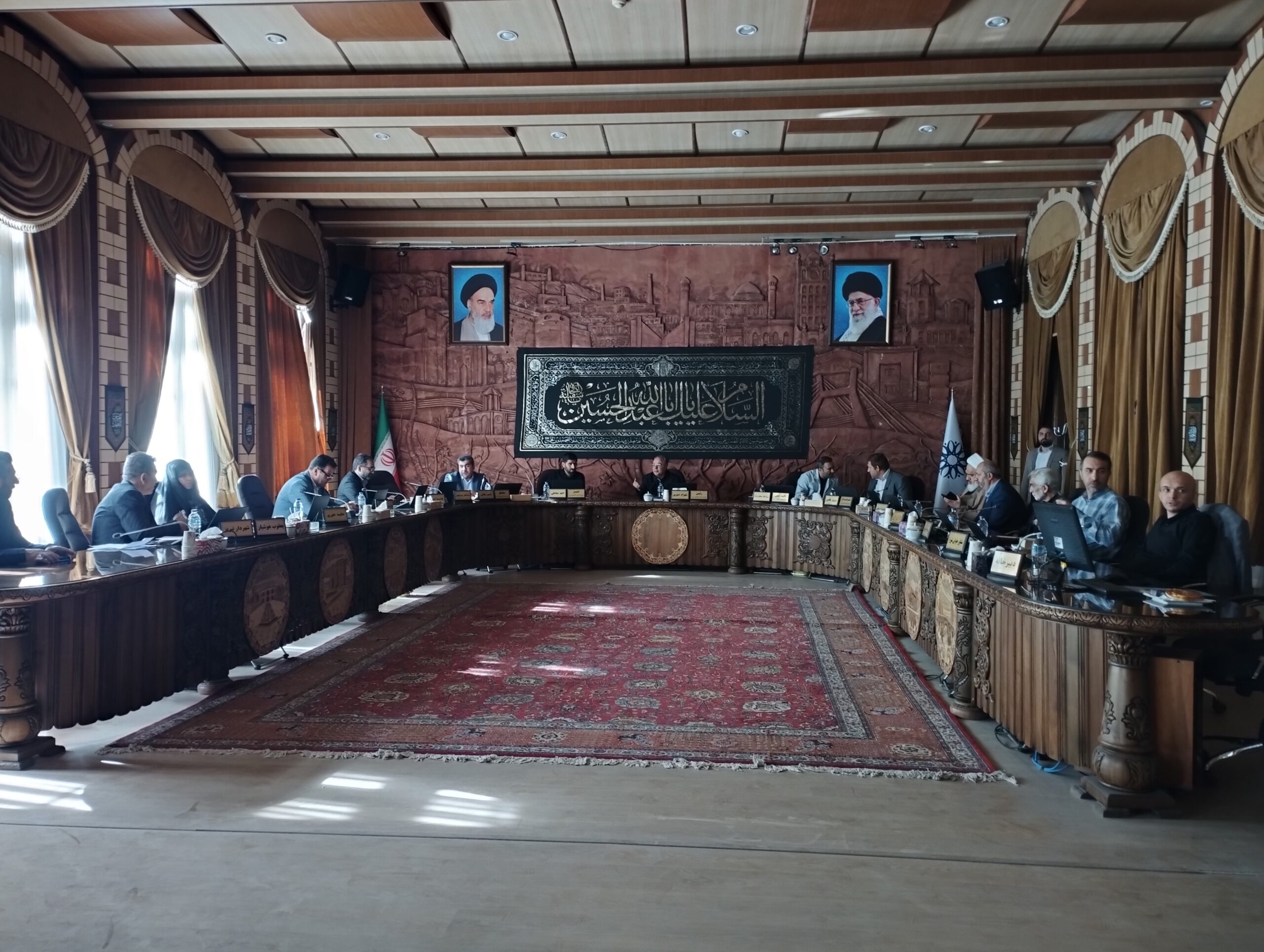 اعضای کمیسیون های تخصصی شورا در سال سوم