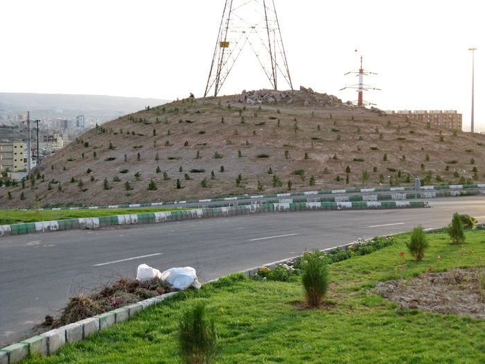 سیر تا پیاز خزان فضای سبز تبریز / آیا پیمانکاران بیکار شده اند؟ / ادعای پشت پرده انتخاباتی