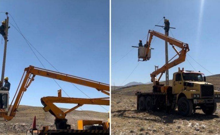 خسارت به شبکه برق رسانی تبریز در پی برخورد یک دستگاه خودرو سنگین با تیرهای برق سعیدآباد