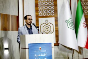 از هنرمندان حمایت مادی و معنوی شود 