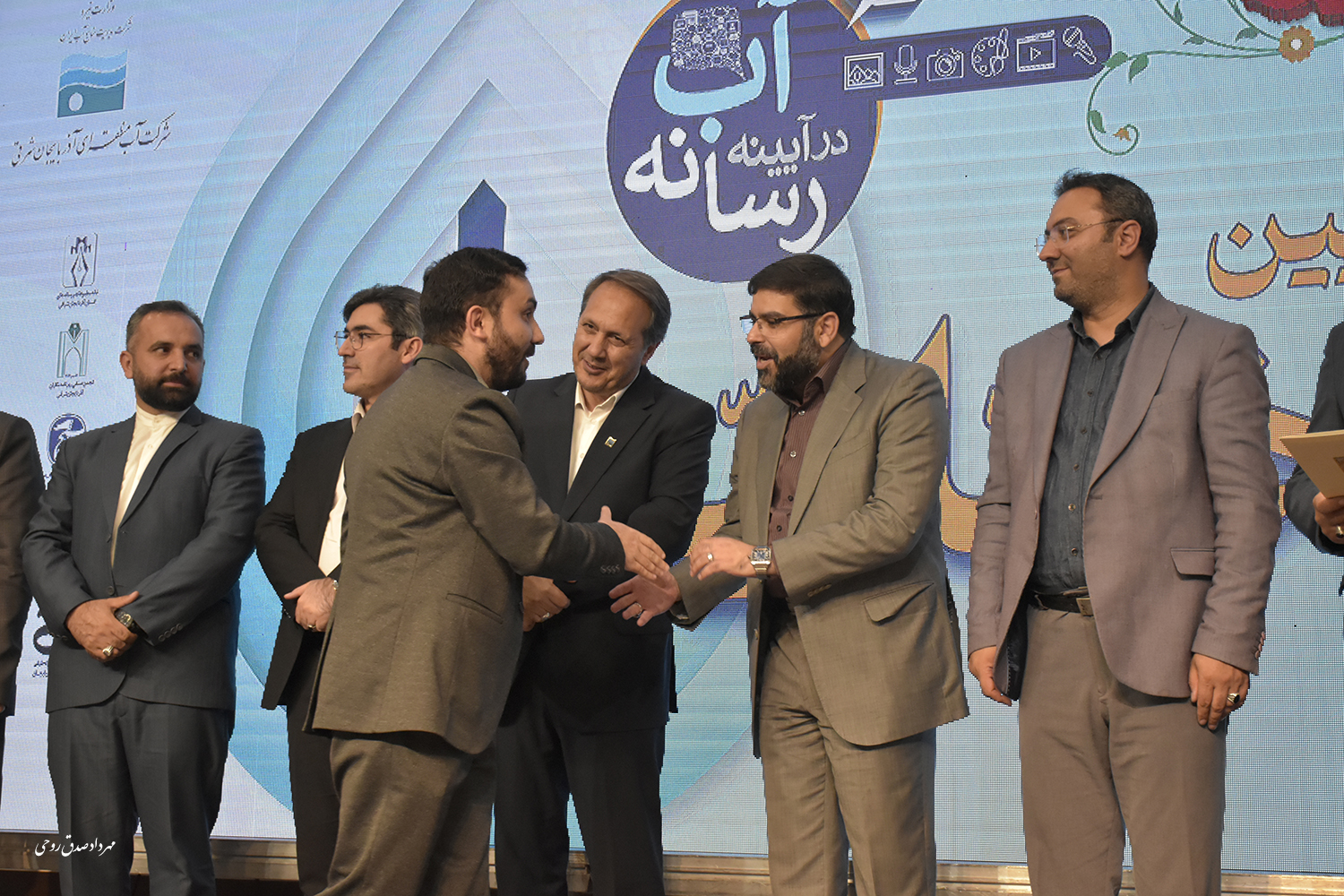 درخشش تبریزبیدار در جشنواره «آب در آیینه رسانه» / استخرهای ویلایی، نظر داوران را جلب کرد