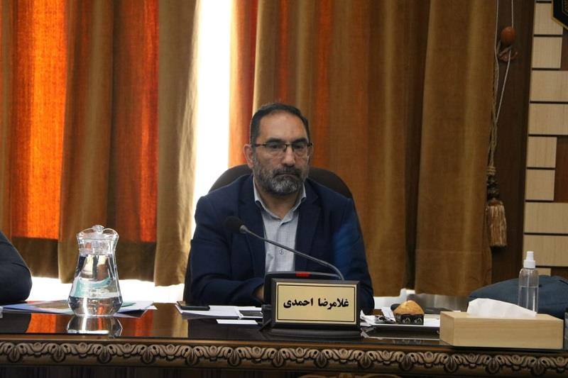 پروژه معیوب مسقف سازی گلزار شهدا / ساخت با نظر کارشناسان و تخریب با نظر کارشناسان!