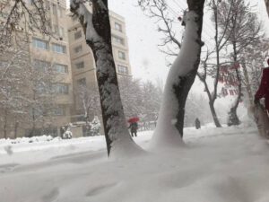برف و سرما آذربایجان‌شرقی را فرا می‌گیرد