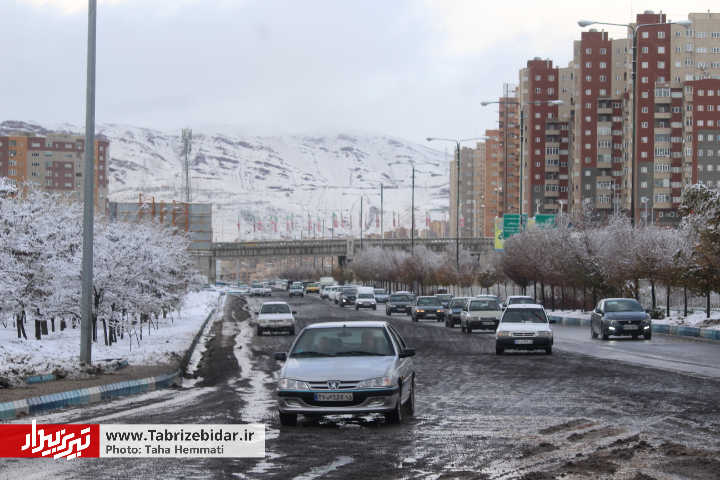 بارش برف پاییزی در تبریز