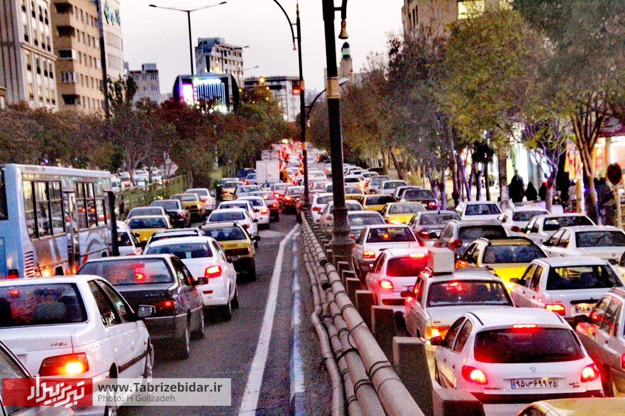 تحلیل رفتار ترافیکی تبریزی ها / غول ترافیک با زنگ مدرسه و ویزیت اطبا