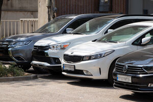 آغاز عرضه ۹ مدل خودروی وارداتی