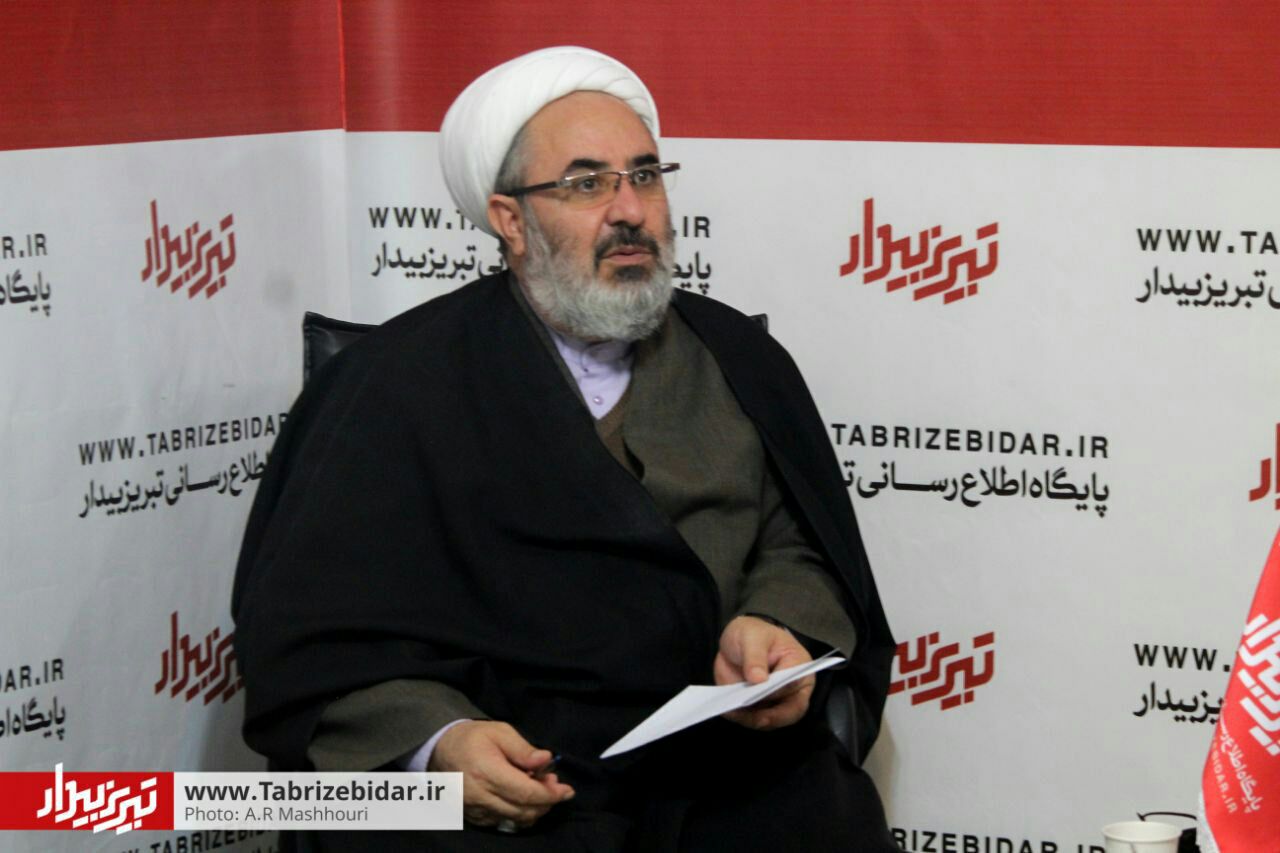 هزینه بنرهای تبلیغ محلول هدر شد /  از کنار شومینه مدیریت نمی‌شود!