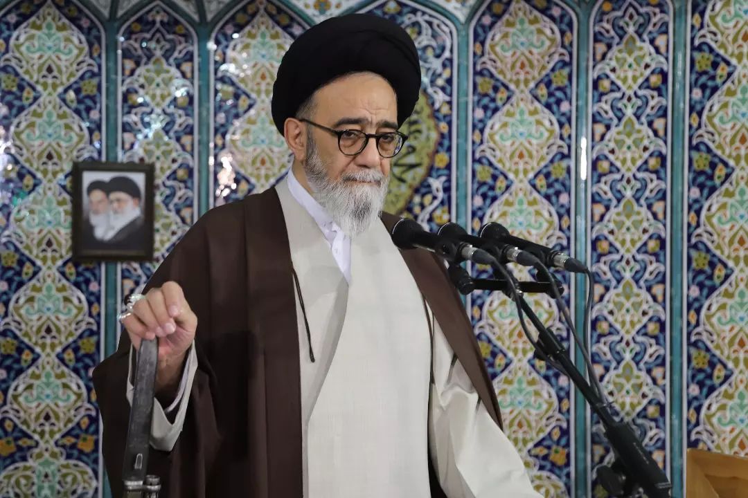 جشن های دهه فجر به تزئین محدود نشود / انتخابات باعث وحدت ملی و شکوفایی کشور