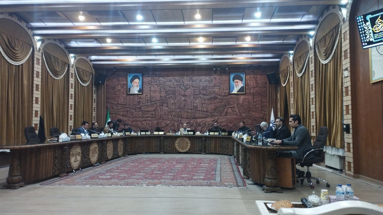 از حرمت شکنی تا بی اطلاعی