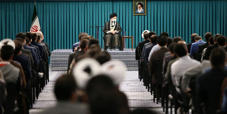 29 بهمن؛ تجدید بیعت مردم آذربایجان با رهبر انقلاب