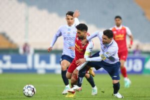 باز هم تیم خمز یک بازی بزرگ را بازنده شد / پرسپولیس ۲ تراکتور صفر