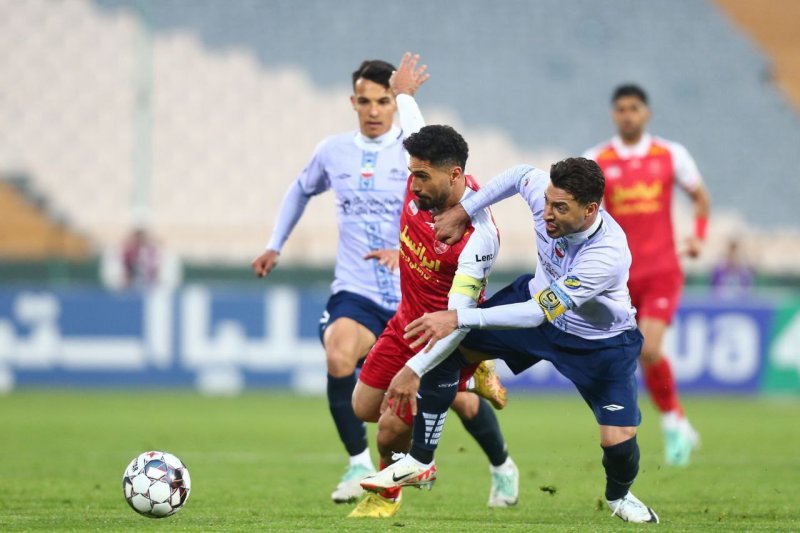 باز هم تیم خمز یک بازی بزرگ را بازنده شد / پرسپولیس ۲ تراکتور صفر