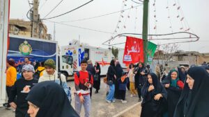 ارتشیان در خدمت مشتاقان ظهور در مسیر پیاده روی مسجد جمکران