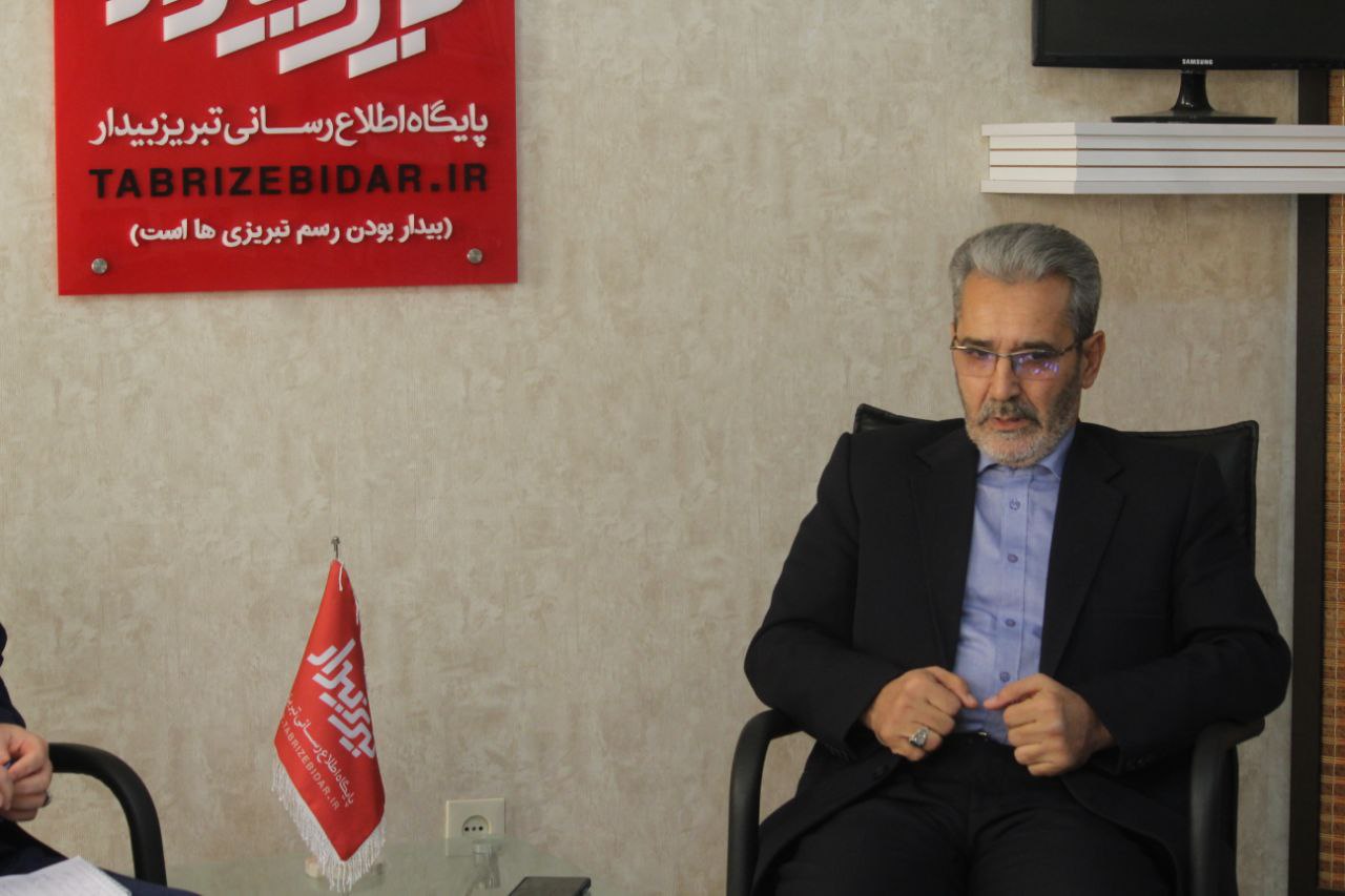 پورخردمند: خانه، ماشین و حقوق بازنشستگی / ۱۲۰ میلیون هزینه تبلیغات