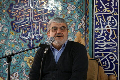 فرمانده جبهه مقاومت اسلامی: رأی دادن به منزله برافراشتن عَلَم سرخ شهدا