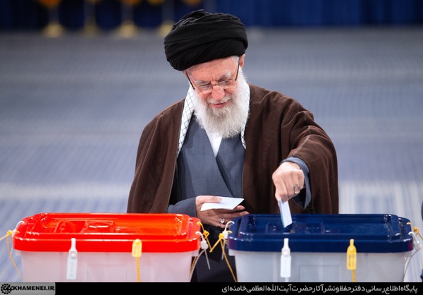 در کار خیر حاجت هیچ استخاره نیست