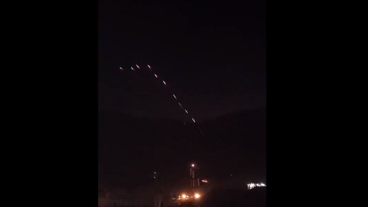 شلیک پدافند تبریز به شی مشکوک