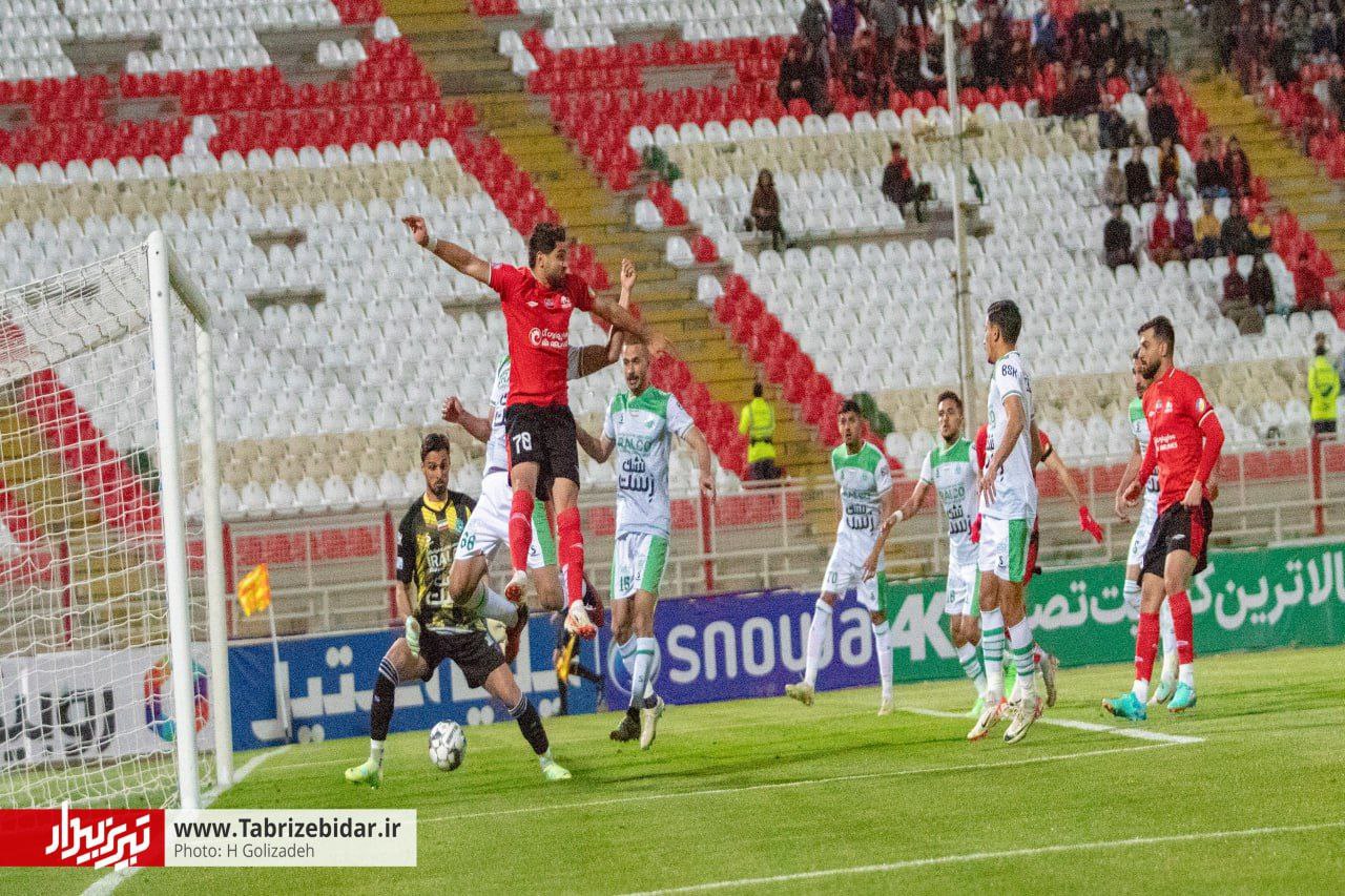 هدیه استقلال و سپاهان پس فرستاده شد/ تراکتور هوای قهرمانی ندارد!