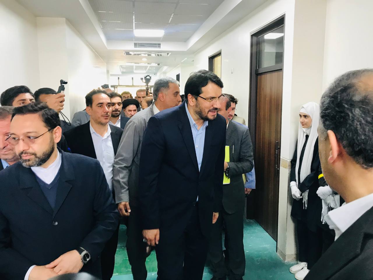 افتتاح مدرسه هوشمند در شهر جدید سهند 