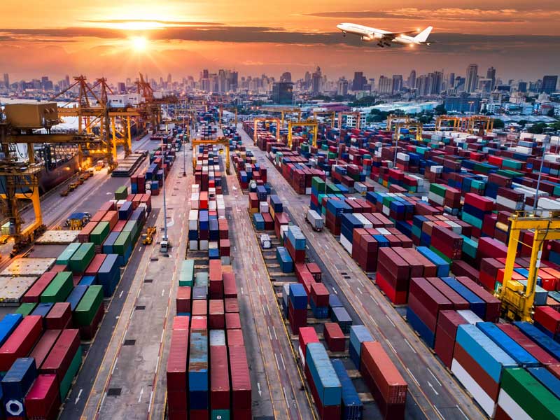 یک میلیارد و ۵۴۲ میلیون دلار کالا از آذربایجان شرقی صادر شد