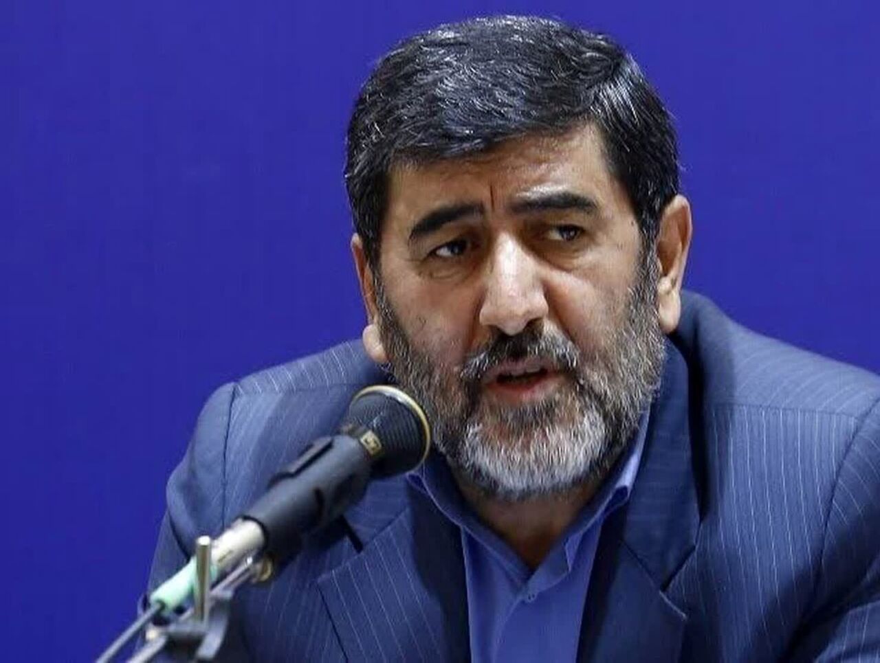 چه خبر از واگذاری تراکتور / توهین به زنوزی؛ هرگز!