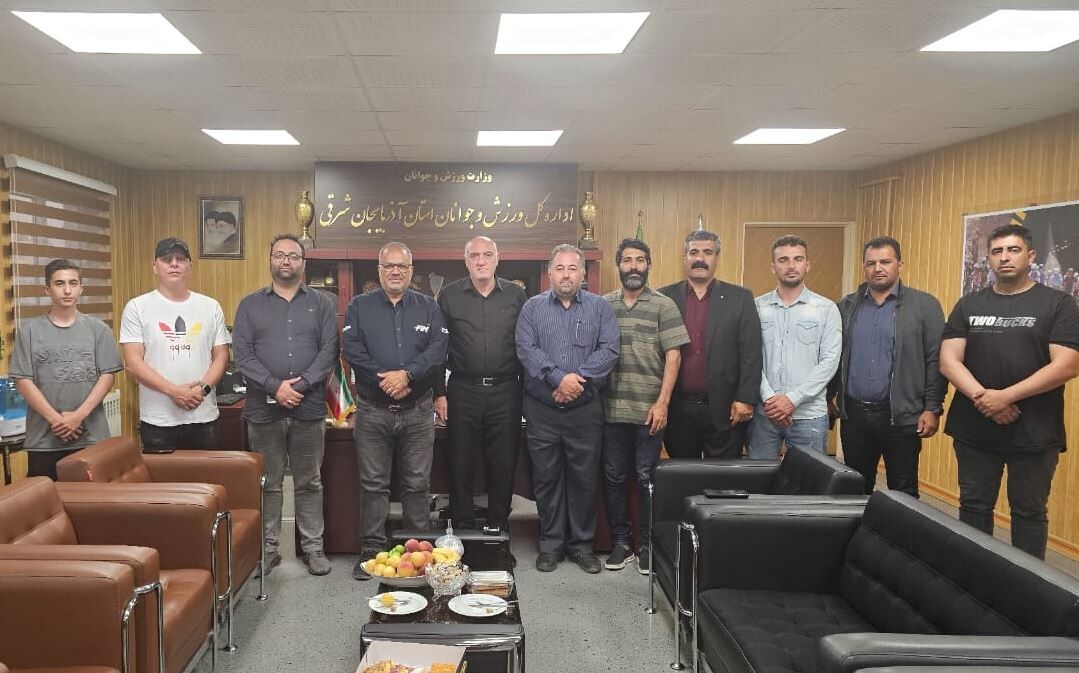 تقدیر وزیر ورزش از موتورسواران امداد سانحه بالگرد شهید رئیسی