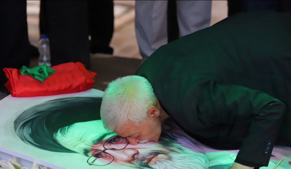 حال و هوای زائران مزار سید شریف