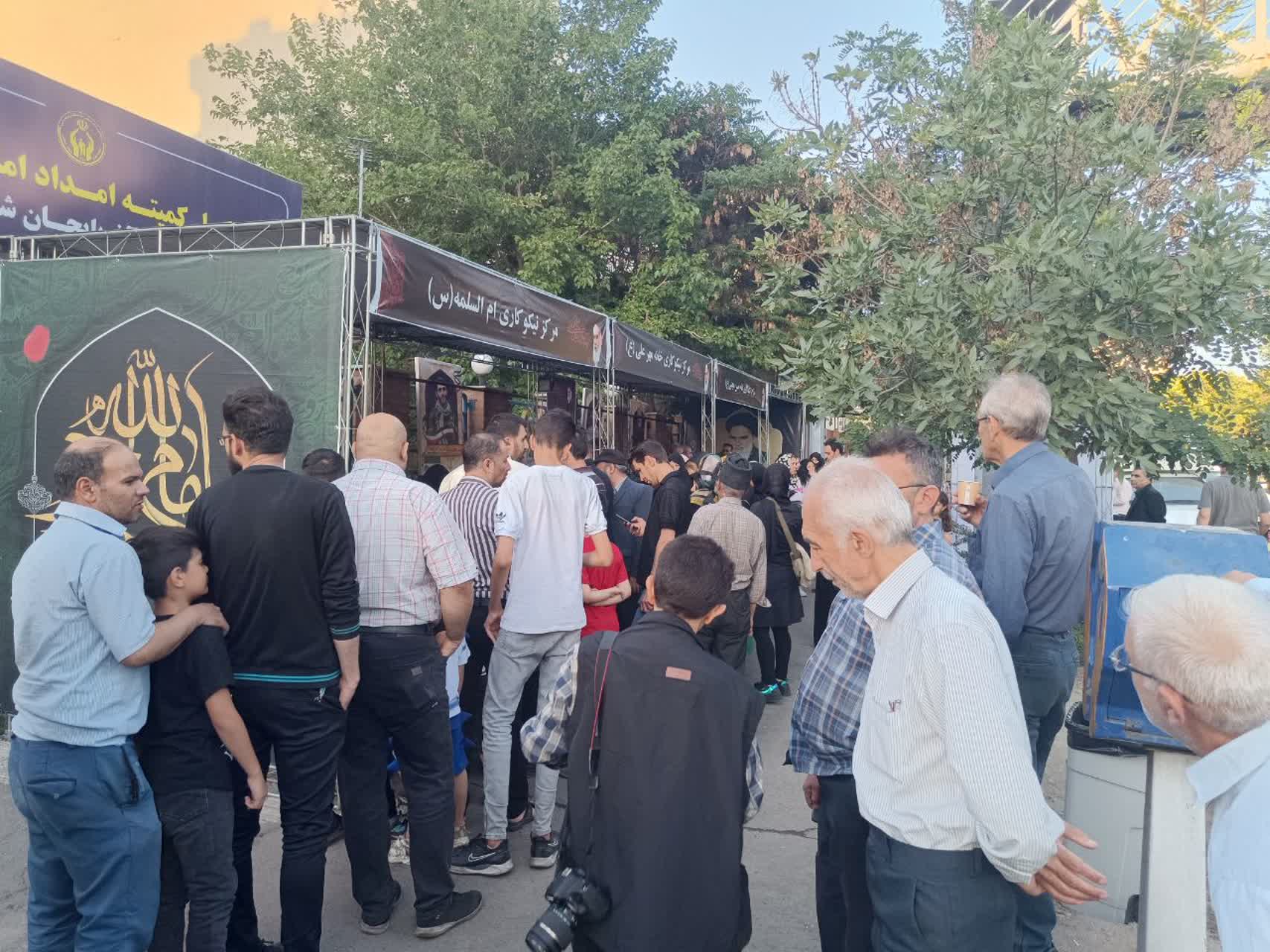  برپایی ایستگاه های صلواتی توسط مراکز نیکوکاری تبریز