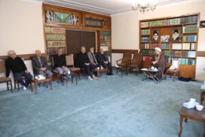 بازار و بازاریان باید نسبت به موضوعات سیاسی، اجتماعی، فرهنگی و اقتصادی حساس باشند