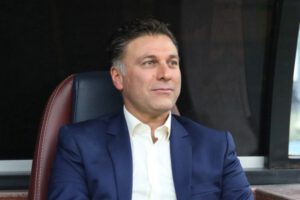 جذب بازیکنان داخلی و خارجی تراکتور ادامه دارد