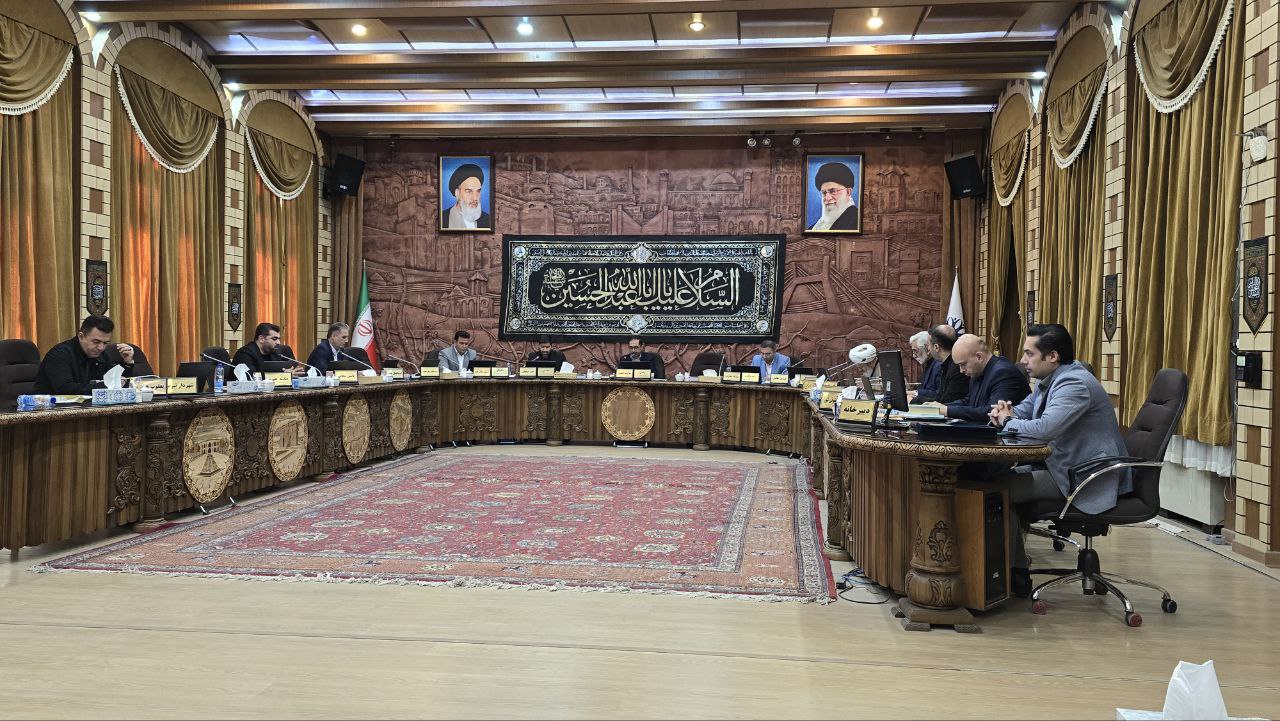 چمنی سوگند یاد کرد / از فضای سبز تا چالش های ترافیکی