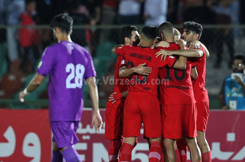 جشنواره گل تراکتور در جوی آشنا / تخته گاز به سمت صدر جدول