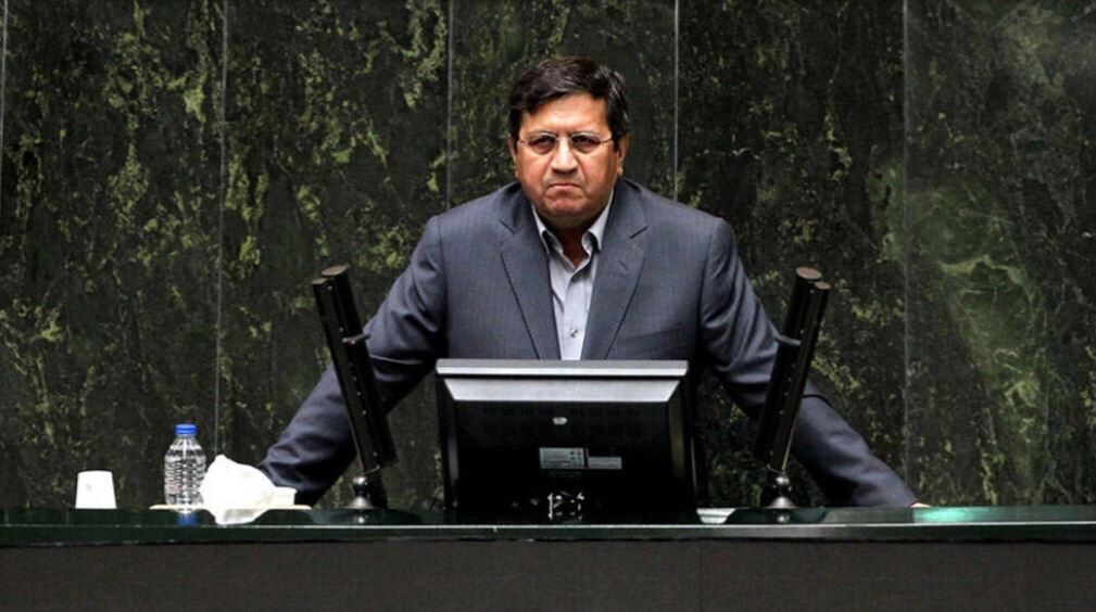 جلوی ریخت و پاش ها را بگیرید تا وام به مردم هم برسد/ سخنی نگویید که بوی دفاع از بانک ها و کارتل های اقتصادی متخلف را بدهد