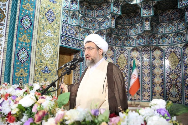 جمهوری آذربایجان جلوی سخنان تفرقه‌افکن را بگیرد