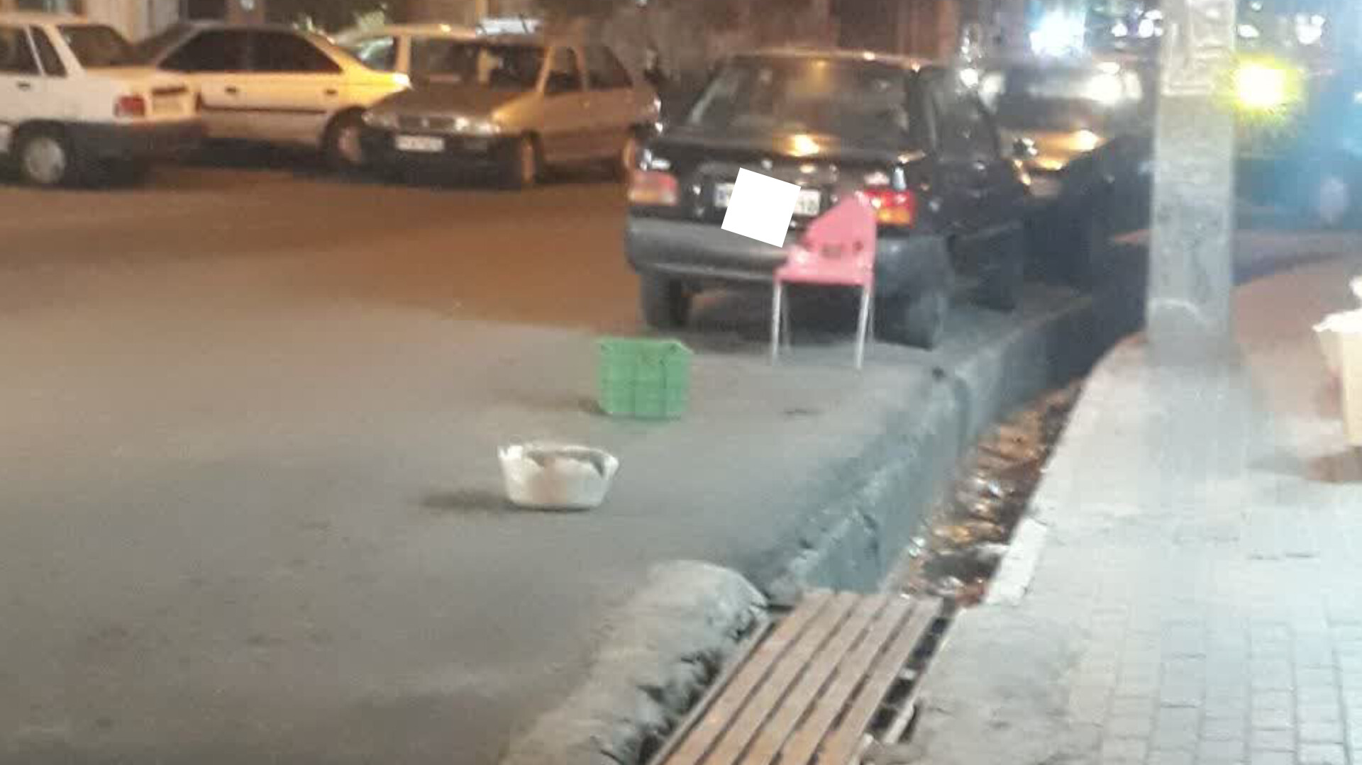 سد پارک صنفی / از درب مغازه به آن طرف متعلق به شما نیست!