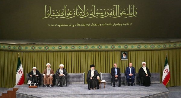 خواص دنیای اسلام انگیزه برای «تشکیل امت اسلامی» را تقویت کنند