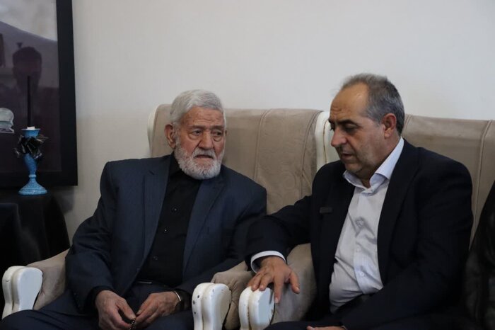 کسب اجازه استاندار جدید آذربایجان‌شرقی از خانواده شهید «رحمتی»